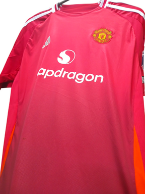 Manchester united home 24/25