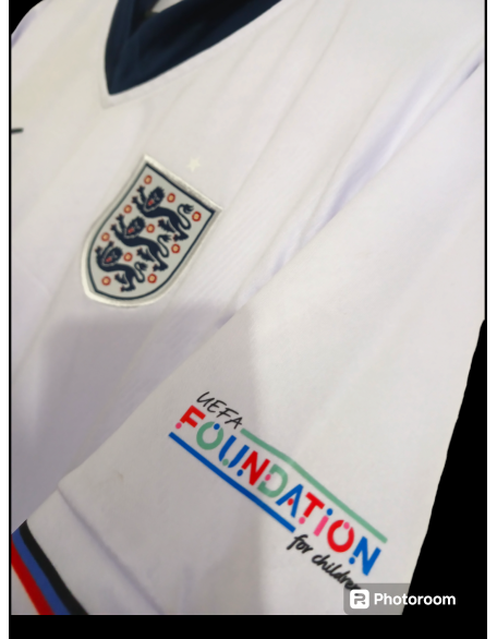 England home 24/25 kit